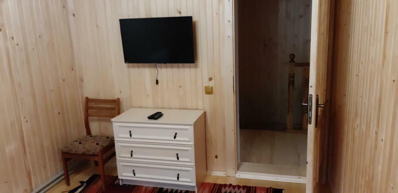 Котедж Під Горою Tatariv Exteriör bild