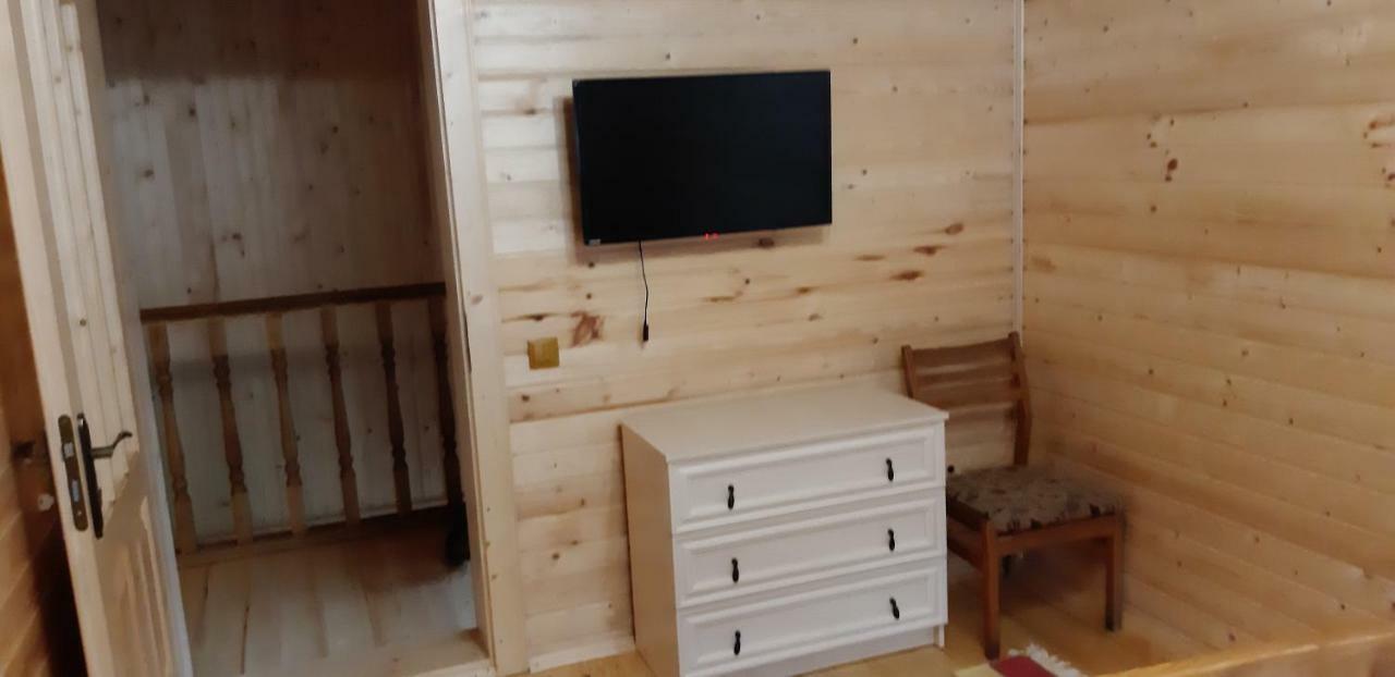 Котедж Під Горою Tatariv Exteriör bild